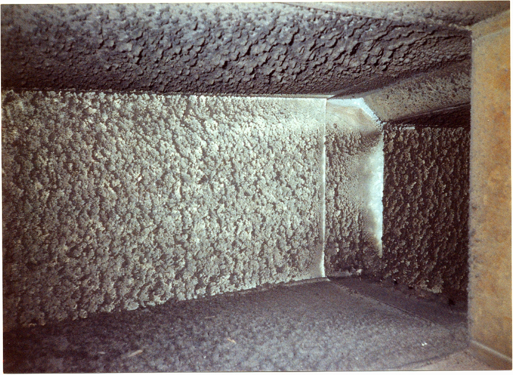 Combustible grease and fibre in kitchen extract duct Combustible grease and fibre in kitchen extract duct